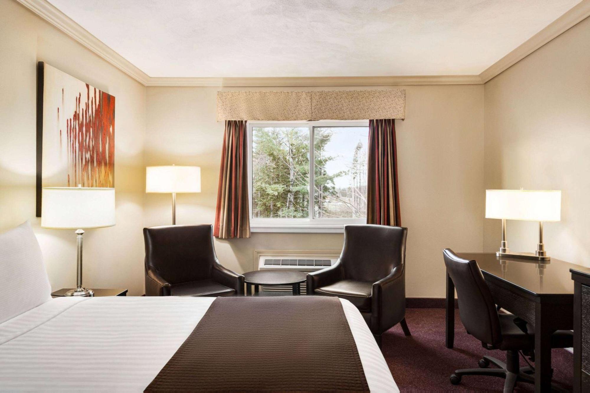 Atlantic Host Hotel, Trademark Collection By Wyndham Батерст Екстер'єр фото